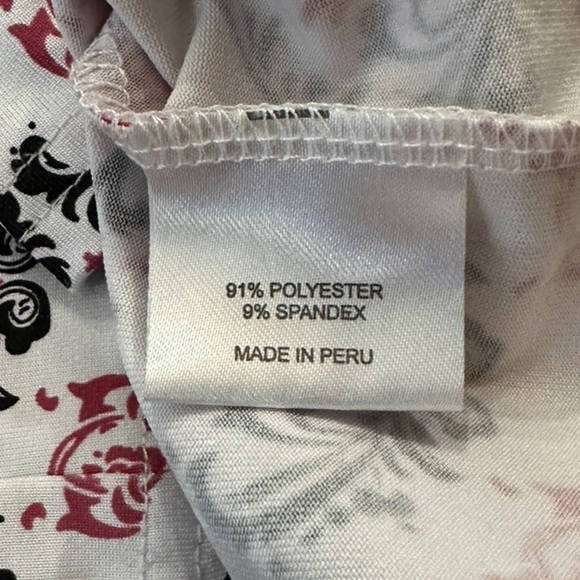 Erma’s Closet Pink Floral Women’s Long Sleeve Top Blouse with Design Size XS - Picture 8 of 8